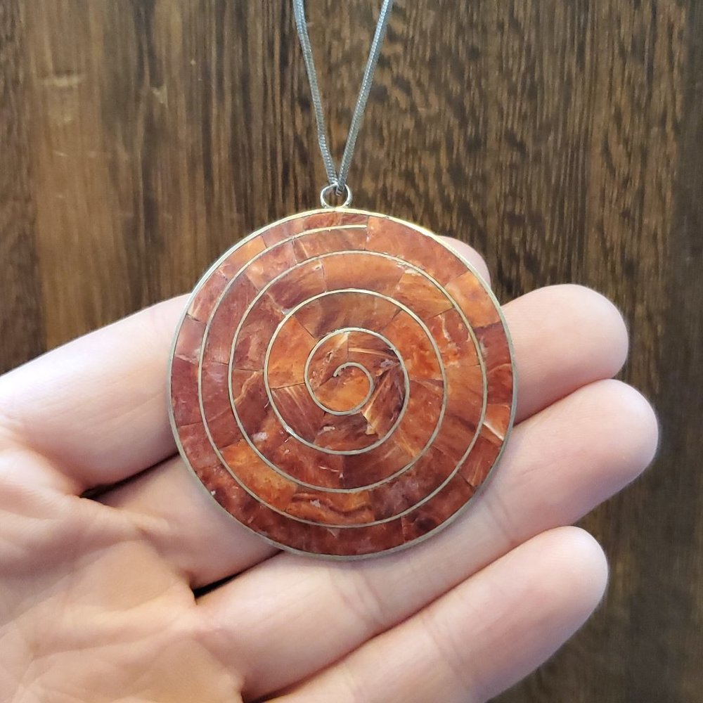 24 Inch Sterling Silver Rustic Large Red Swirling Shell Pendant Necklace